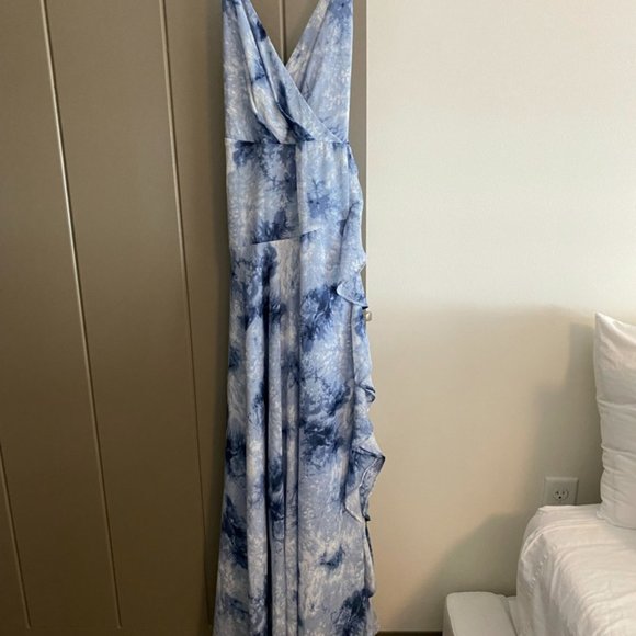 ASTR The Label Holland Ruffle Tie Dye Maxi Dress Blue - Picture 5 of 7